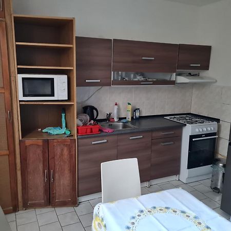 Modern Urban Loft Apartment Опава Екстер'єр фото